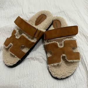 Hermes Chypre Shearling sandal mules